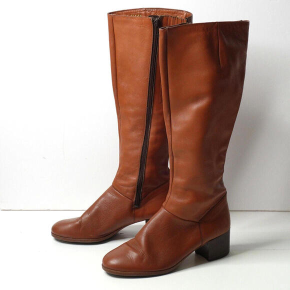 VTG 70s Knee High Cognac Brown Leather Boots Heeled Side Zip Riding Italy 7M GUC - Picture 1 of 14